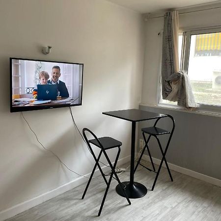 Studio Dsok Marina Daire Villeneuve-Loubet Dış mekan fotoğraf